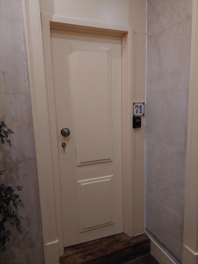 Chiado Apartments ลิสบอน ภายนอก รูปภาพ