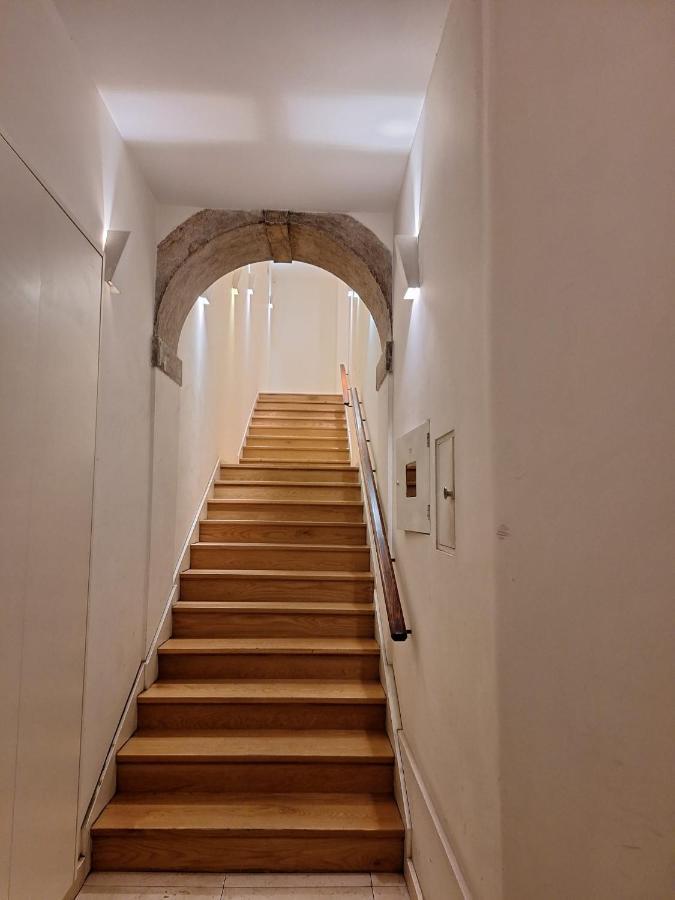 Chiado Apartments ลิสบอน ภายนอก รูปภาพ